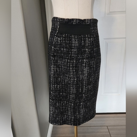 Willi Smith Black and white Skirt Suit - Size Small - Picture 8 of 12